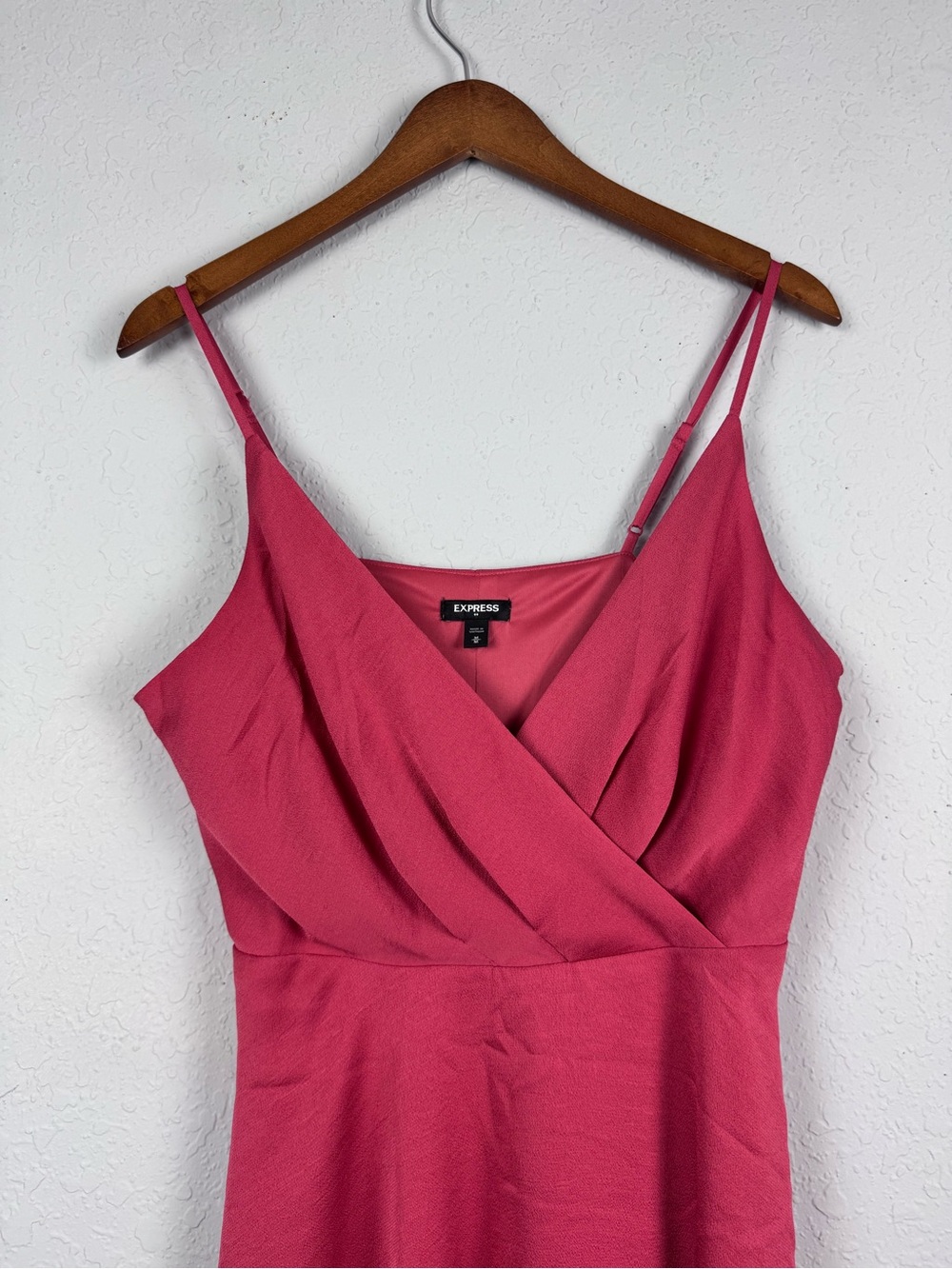 Express Raspberry Pink Spaghetti-Strap Mini Dress Size M - Picture 3 of 8